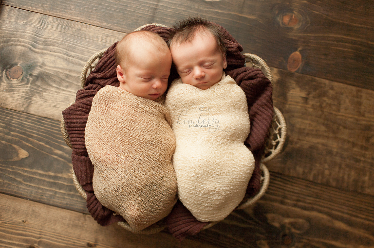 Twins {Atlanta Newborn Photographer}